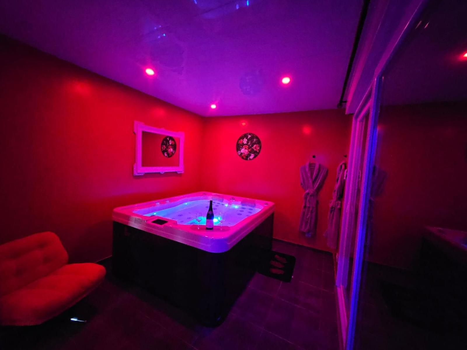 Hotel Bulles De Plaisir à Saint-Maurice-l'Exil Extérieur photo